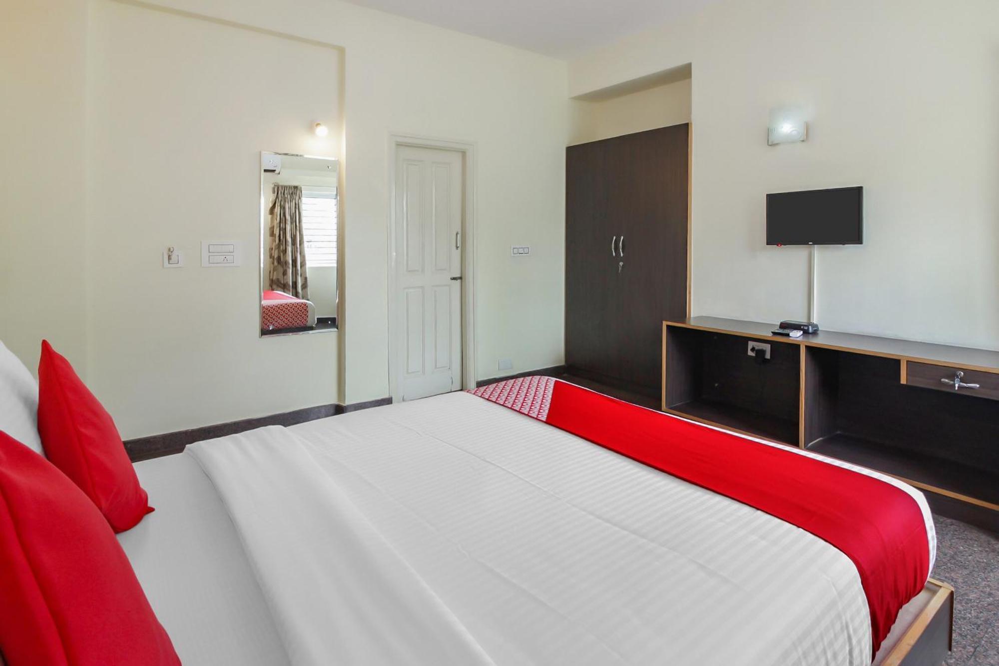 Collection O The Olive Shine Hotel Mysore Bagian luar foto
